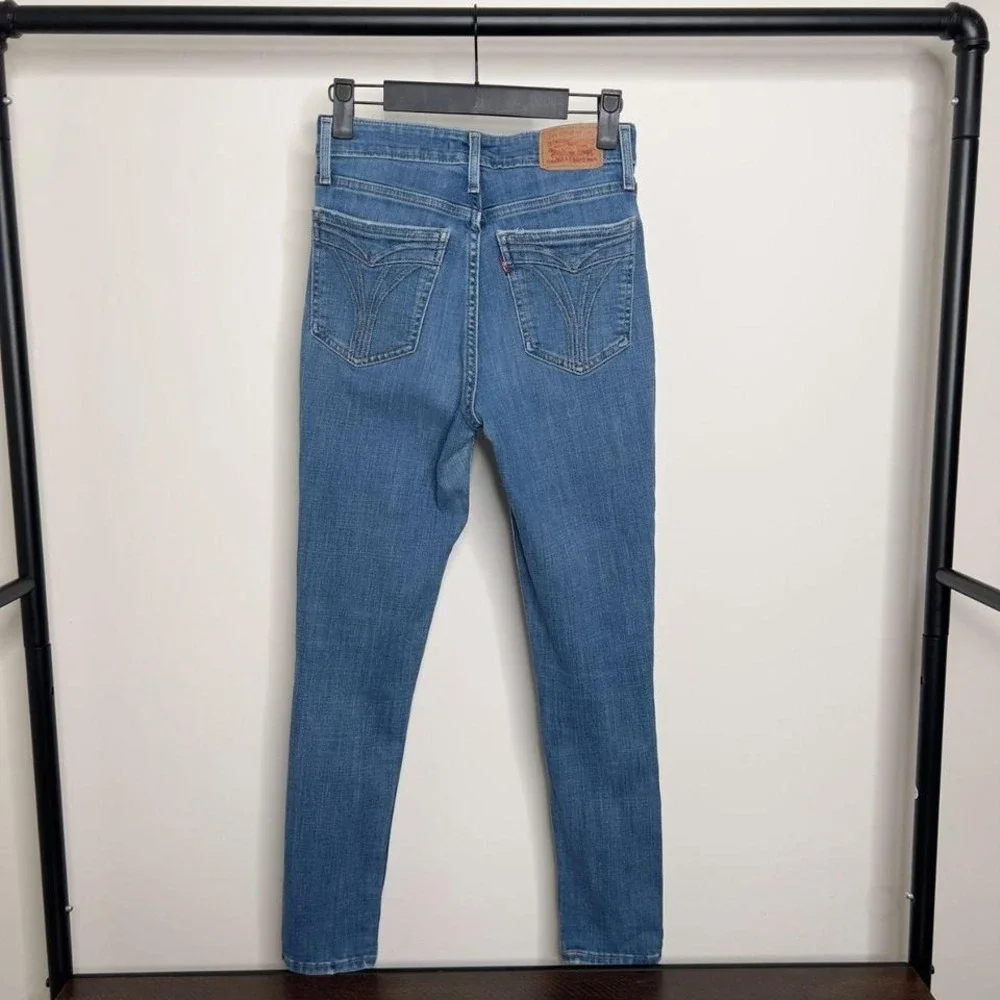Women's Denim Jean Levi Strauss & Co. 721 High Rise Skinny Size 27(4) - Picture 2 of 8